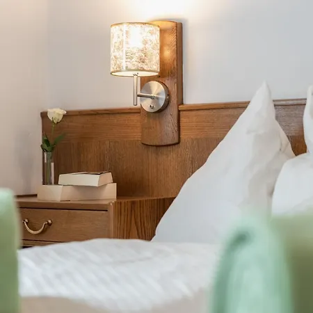 Gasthof-pension Sandwirt Locanda