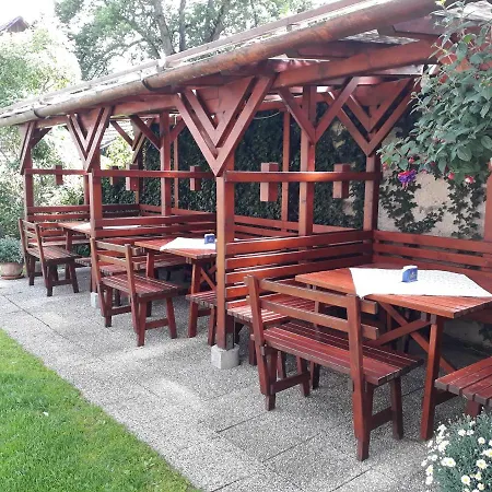 Gasthof-pension Sandwirt Zajazd Grades